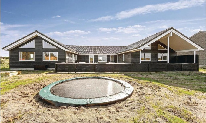 Thisted Municipality House | 8 Bedroom Awesome Home In Thisted