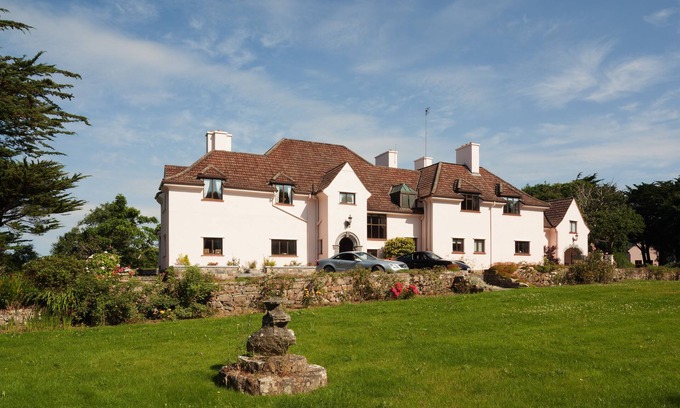 Costelloe Villa | 8 bedroom luxury country mansion in Galway
