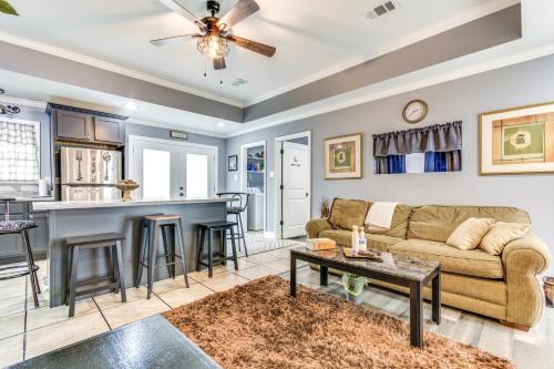 Little Rock House | 8 Mi to Dwtn Little Rock - Home with Fenced Yard!