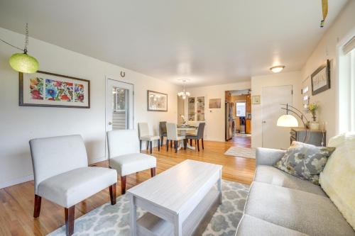 Malta House | 8 Mi to Lake Bowdoin Pet-Friendly Family Home!
