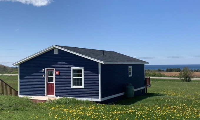 Cavendish Cottage | 8 Ocean view cottages center of PEI. 2 bedrooms with 1 king and 2 doubles.