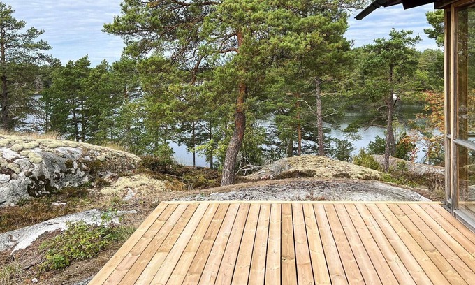 Gallnoby House | 8 person holiday home in Stavsudda