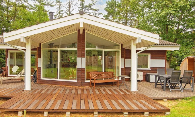 Øksenmølle House | 8 person holiday home in Ebeltoft