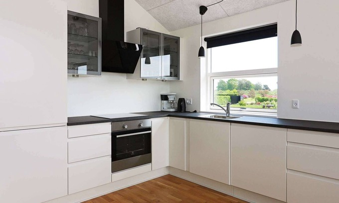 Haslevgarde House | 8 person holiday home in Hadsund