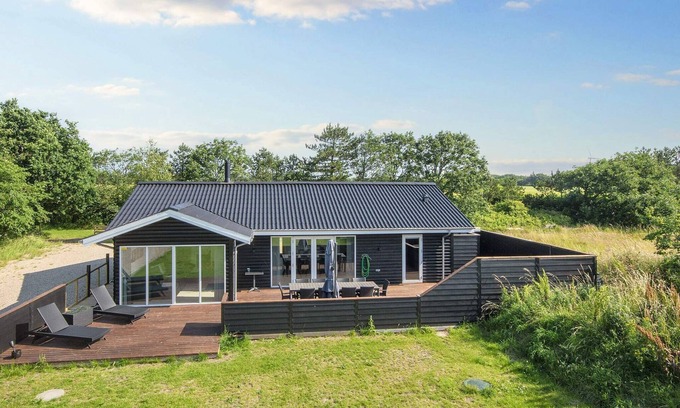Vemb House | 8 person holiday home in Vemb