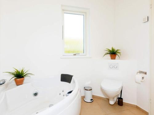 Nr. Lyngby House | 8 person holiday home in Løkken