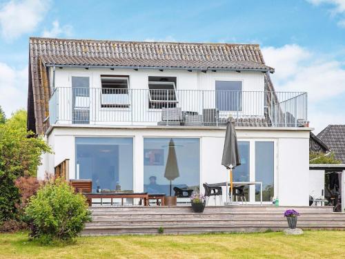 Praesto House | 8 person holiday home in Præstø