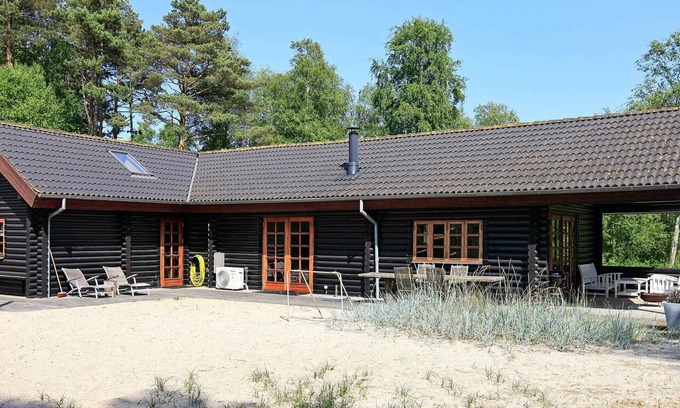 Nordost House | 8 person holiday home in Sæby-By Traum