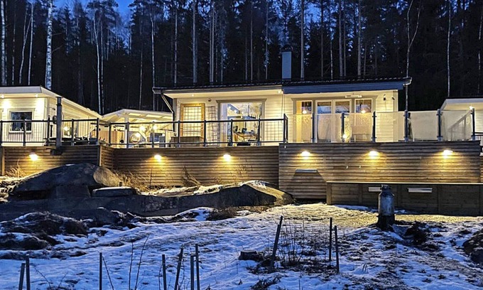 Forshaga Municipality House | 8 person holiday home in Deje