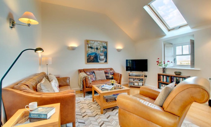 Waren Mill Cottage | 8 The Maltings
