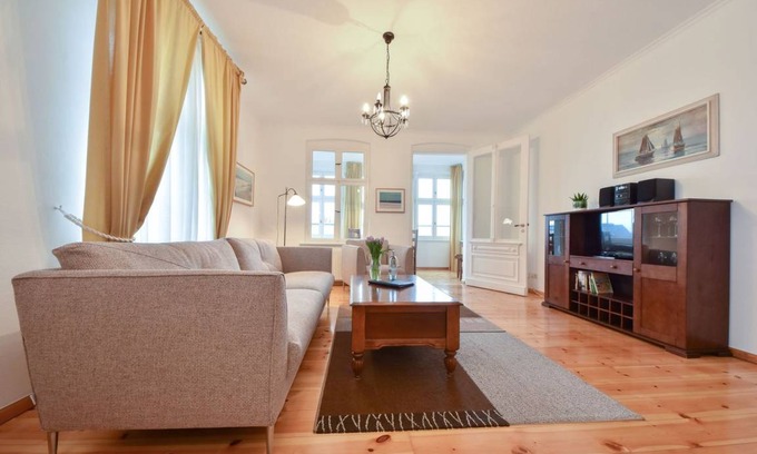 Ahlbeck Apartment | 80 m² Apartment ∙ 2 bedrooms ∙ 4 guests