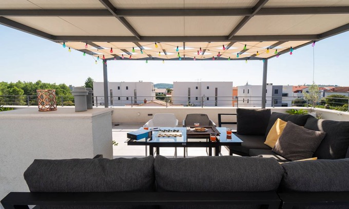 Srima Apartment | 80 m² Apartment ∙ 2 bedrooms ∙ 6 guests