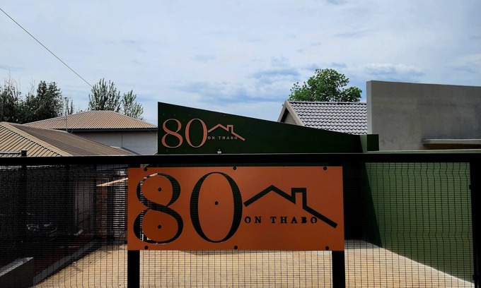 Potchefstroom Apartment | 80 on Thabo