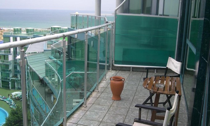 Primorsko Apartment | 802, spacy apm with sea view.
