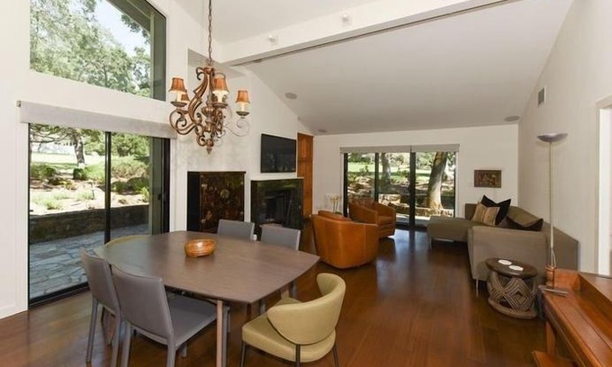 Napa Apartment | 824 Oak Creek At Silverado 3 Bedroom Condo by RedAwning