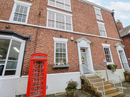 Tarporley House | 83 High Street