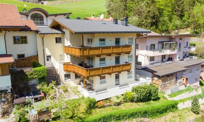 Hippach Apartment | 85 m² Apartment ∙ 2 bedrooms ∙ 7 guests
