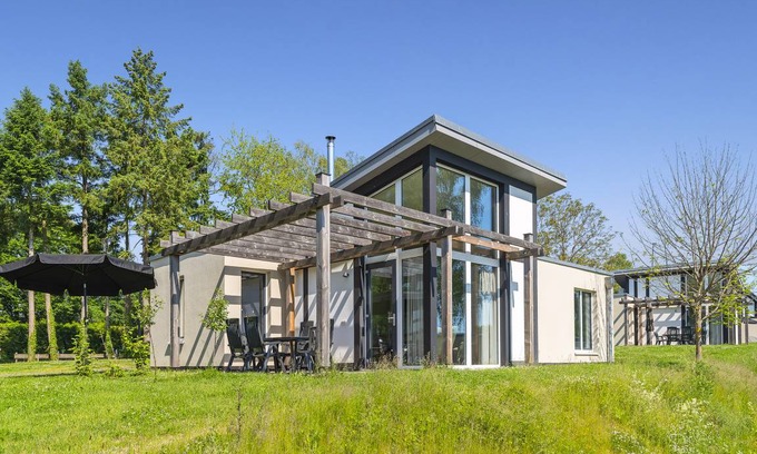 Krov House | 85 m² Bungalow ∙ 3 bedrooms ∙ 6 guests