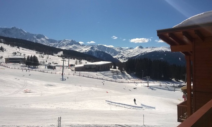 Arc-1800 Apartment | 87m2- Ski In & Out - Pool/Spa/Jacuzzi - Highest Floor - 5* Residence -Arcs1800