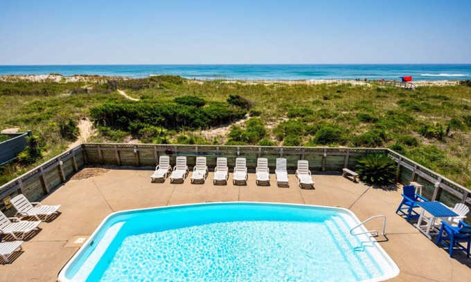 Frisco House | 8BR OCEAN/BEACHFRONT w/HEATED POOL & HOT TUB in OBX!