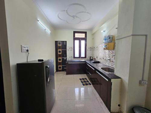 Alambagh Apartment | 9 BHK in Krishna Nagar Lucknow LKO 9BHK 201L,202R&302R