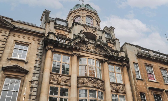 Bristol City Centre Cottage | 9 OLD CITY CHAMBERS, pet friendly in Bristol