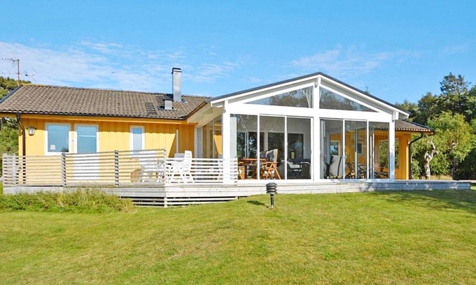 Skummesloevsstrand House | 9 person holiday home in Skummeslövsstrand