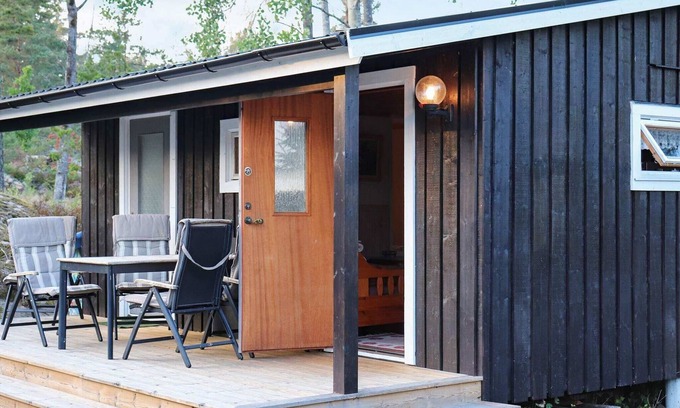 Vanersborg Municipality House | 9 person holiday home in FRÄNDEFORS-By Traum