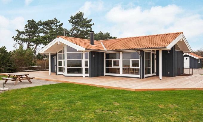 Venemose House | 9 person holiday home in Gørlev-By Traum
