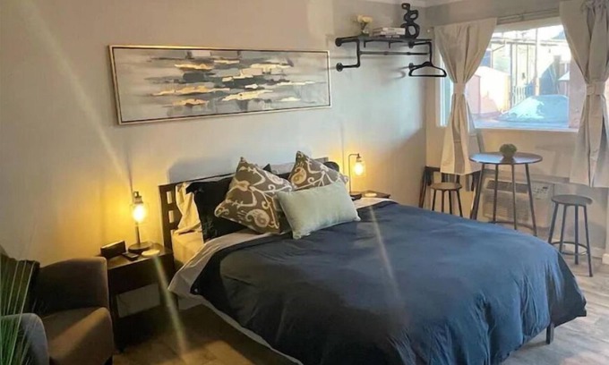 Morse Park Apartment | 9 Rockleys Vintage Motel, EV Charging Available