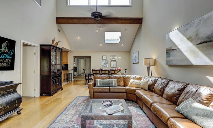 Beach Lagoon House | 9 Turtle Lane Club - Waterfront Complex!