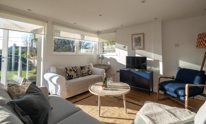 Thorpeness House | 9 Uplands