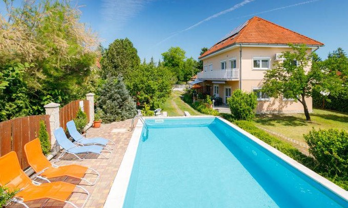 Zamardi Apartment | 90 m² Apartment ∙ 3 bedrooms ∙ 6 guests