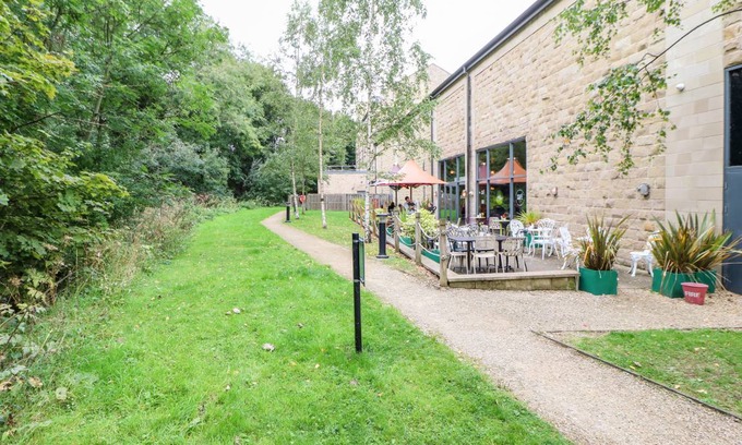 Padfield Cottage | 90 m² Cottage ∙ 1 bedroom ∙ 2 guests