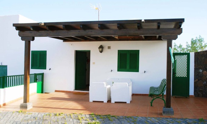 Guatiza Villa | 90 m² Villa ∙ 3 bedrooms ∙ 6 guests