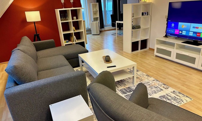 Lingen Apartment | 90sqm apartment for 2-4 persons with roof terrace in the center of Lingen (Ems)