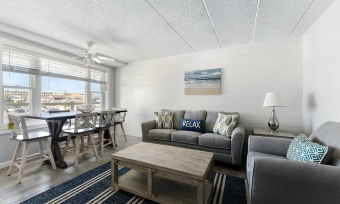 Wildwood Crest Condo | 9103 Atlantic Ave, Unit 412