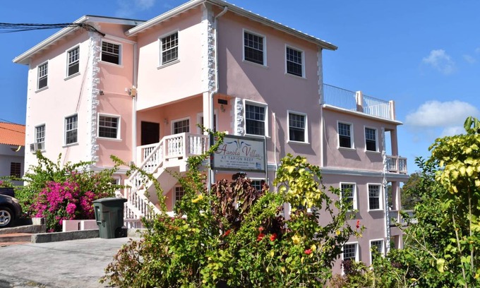 Castries Apartment | 93 m² Apartment ∙ 2 bedrooms ∙ 4 guests