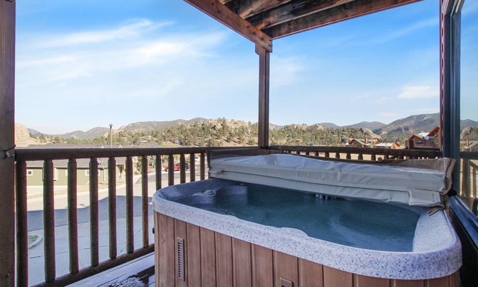 Estes Park Condo | 94 m² Condo ∙ 2 bedrooms ∙ 6 guests