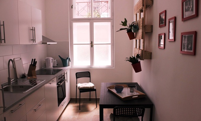 Josefstadt Apartment | 94m² City Apartment Tunnel Vienna Live