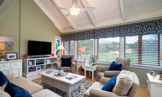 Sealoft Villas House | 953 Sealoft Villa