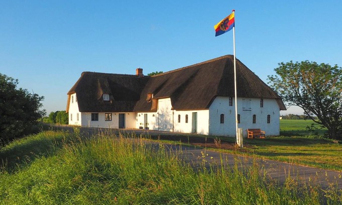 Osterdeich Apartment | 96 m² Apartment ∙ 2 bedrooms ∙ 4 guests