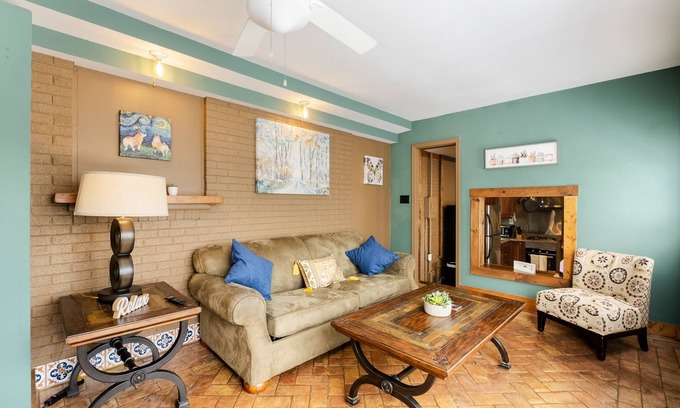 Wilmington Apartment | 9min‣Beach 10min‣Airport Pets Ok Patio Yard