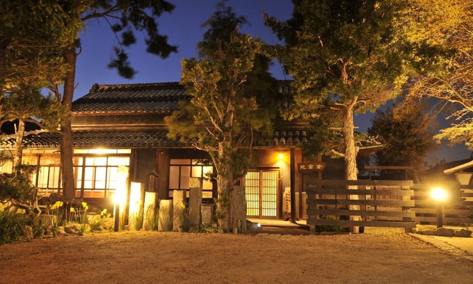 Kanakura Cho House | A 100yearold old private house Would you like t - Jin Cang Court/Marugame Kagawa