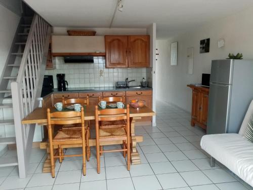 Sainte-Marie-la-Mer Apartment | A 150 m de la mer - T3 tout confort - 4 pers - Roussillon - 2