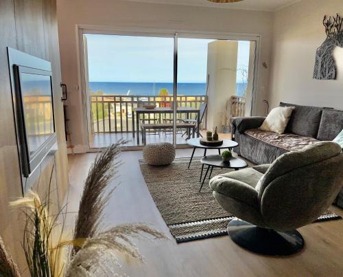 Marine de Saint Ambroggio Apartment | A 3 PAS DE LA PLAGE DE SANT'AMBROGGIO