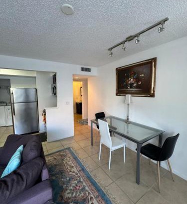 Gainesville Apartment | a 4bed2bath cozy apt near UF and Shands