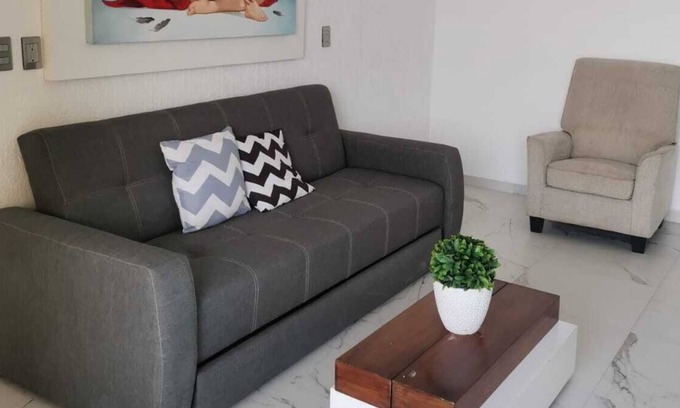 Manzanillo Apartment | ¡A 5 Minutos de la Playa!