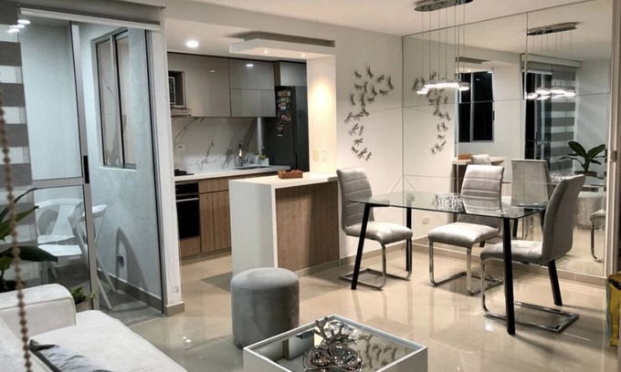 Cali Apartment | ¡A 5 Minutos DE UNI Autonoma, CC. Jardin Plaza! Apto Ideal Para Ocio o Trabajo