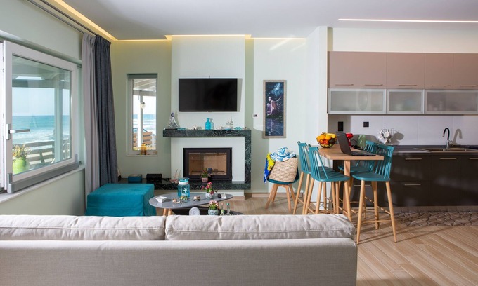 Kokkini Chani Apartment | A beach dream
